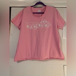 Port and Company Pink Floral Short Sleeve Tee Kauai, Hawaii 100% Cotton
